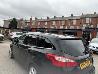 FORD FOCUS 1.6 Titanium Navigator