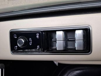 LAND ROVER RANGE ROVER 3.0 P400 MHEV Autobiography