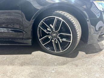 AUDI A3 1.4 TFSI CoD S line