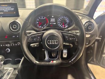 AUDI A3 1.4 TFSI CoD S line