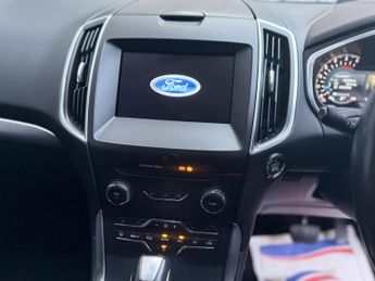 FORD S-MAX 2.0 TDCi Titanium