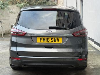 FORD S-MAX 2.0 TDCi Titanium