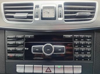 MERCEDES-BENZ E CLASS 2.1 E220 CDI SE G-Tronic+ Euro 5 (s/s) 4dr