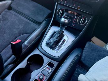 AUDI Q3 2.0 TDI S line Plus