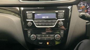 NISSAN QASHQAI 1.2 DIG-T Acenta XTRON Euro 6 (s/s) 5dr