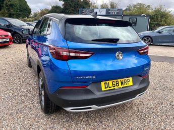 VAUXHALL GRANDLAND X 1.5 Turbo D BlueInjection Sport Nav SUV 5dr Diesel Auto Euro 6