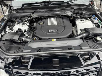 LAND ROVER RANGE ROVER SPORT 3.0 SD V6 HSE