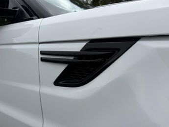 LAND ROVER RANGE ROVER SPORT 3.0 SD V6 HSE