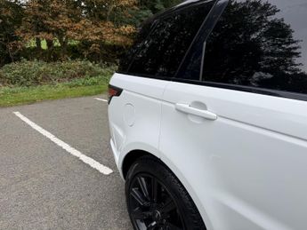 LAND ROVER RANGE ROVER SPORT 3.0 SD V6 HSE
