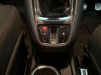 VAUXHALL ZAFIRA TOURER 2.0 CDTi SRi Euro 5 5dr