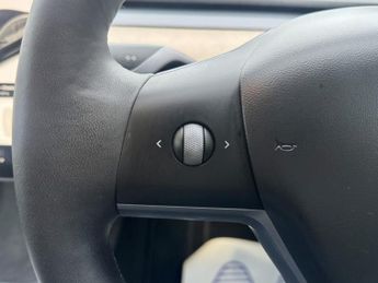 TESLA MODEL 3 (Dual Motor) Long Range