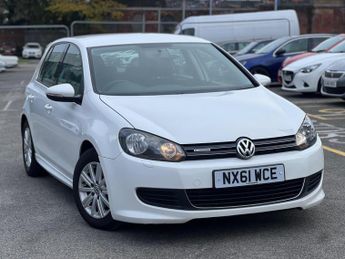 Volkswagen Golf TDi 1.6 TDI BlueMotion Euro 5 (s/s) 5dr