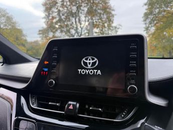 TOYOTA C-HR 1.8 VVT-h Icon