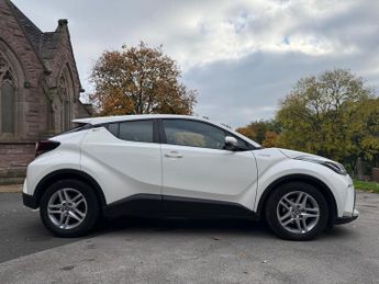 TOYOTA C-HR 1.8 VVT-h Icon