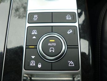 LAND ROVER RANGE ROVER 3.0 P400 MHEV Autobiography Auto 4WD Euro 6 (s/s) 5dr