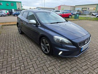 Volvo V40 2.0 D3 R-Design Lux Nav