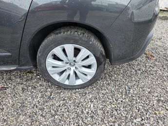 PEUGEOT 3008 1.6 BlueHDi Active