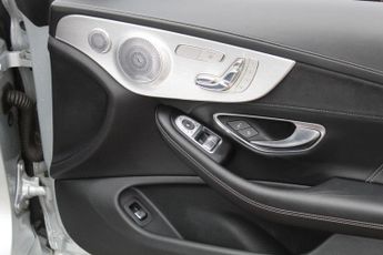 MERCEDES-BENZ C CLASS 4.0 C63 V8 BiTurbo AMG