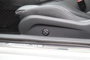 MERCEDES-BENZ C CLASS 4.0 C63 V8 BiTurbo AMG