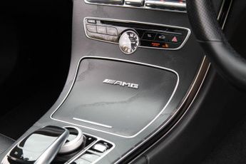 MERCEDES-BENZ C CLASS 4.0 C63 V8 BiTurbo AMG