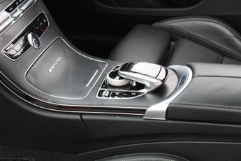 MERCEDES-BENZ C CLASS 4.0 C63 V8 BiTurbo AMG