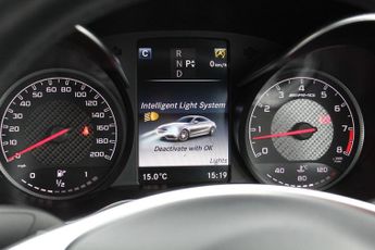 MERCEDES-BENZ C CLASS 4.0 C63 V8 BiTurbo AMG