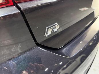 VOLKSWAGEN GOLF 2.0 TSI R Cabriolet DSG Euro 5 2dr