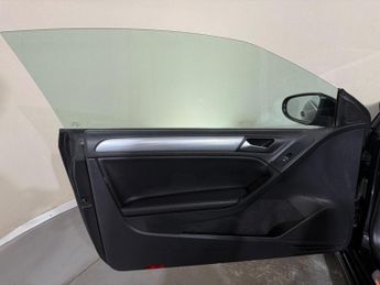 VOLKSWAGEN GOLF 2.0 TSI R Cabriolet DSG Euro 5 2dr