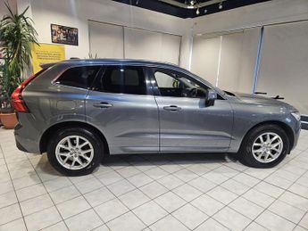 VOLVO XC60 2.0 Momentum D4 AWD