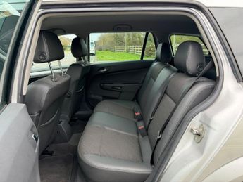 VAUXHALL ASTRA 1.8 i 16v Design