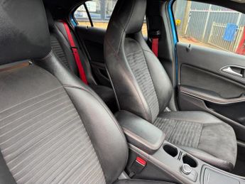 MERCEDES-BENZ A CLASS 2.0 A250 BlueEfficiency Engineered by AMG 7G-DCT Euro 6 (s/s) 5d