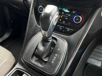 FORD GRAND C-MAX 2.0 TDCi Titanium