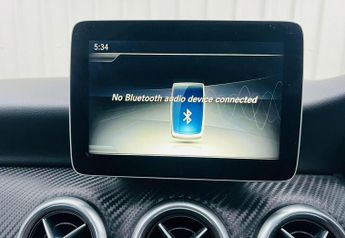 MERCEDES-BENZ A CLASS 2.1 A200d AMG Line (Premium) 7G-DCT Euro 6 (s/s) 5dr