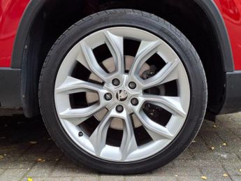 SKODA KAROQ 1.5 TSI Edition