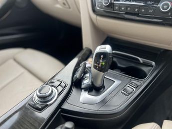 BMW 3 SERIES 2.0 318d M Sport Saloon