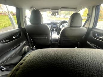 NISSAN QASHQAI 1.2 DIG-T Tekna