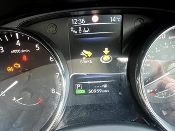 NISSAN QASHQAI 1.2 DIG-T Tekna