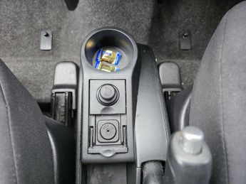MAZDA MAZDA2 1.3 TS