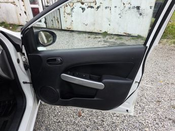 MAZDA MAZDA2 1.3 TS