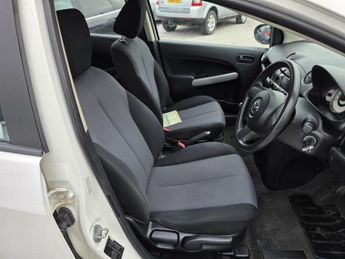 MAZDA MAZDA2 1.3 TS