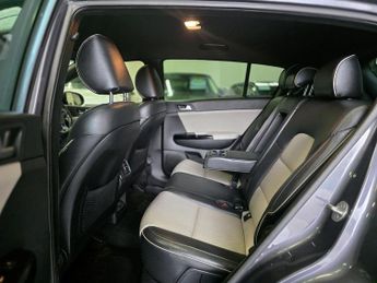 KIA SPORTAGE 2.0 CRDi GT-Line