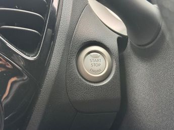 NISSAN JUKE 1.6 Tekna