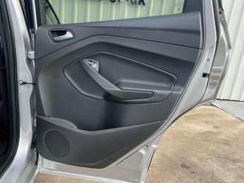 FORD KUGA 2.0 TDCi ST-Line X Powershift AWD Euro 6 (s/s) 5dr