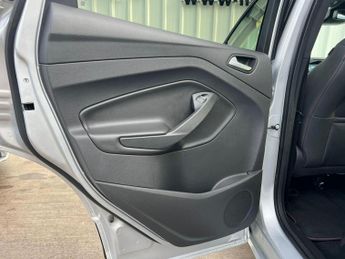 FORD KUGA 2.0 TDCi ST-Line X Powershift AWD Euro 6 (s/s) 5dr