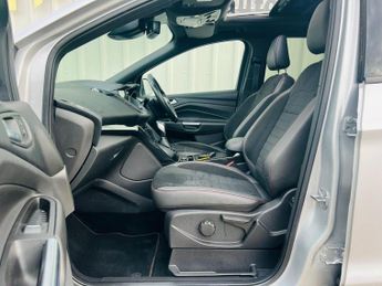 FORD KUGA 2.0 TDCi ST-Line X Powershift AWD Euro 6 (s/s) 5dr