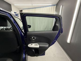 NISSAN JUKE 1.6 Acenta Premium XTRON Euro 5 5dr