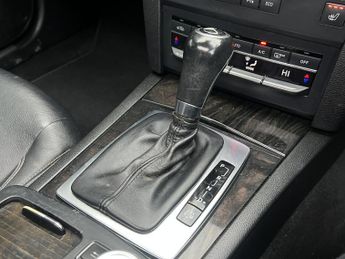 MERCEDES-BENZ E CLASS 3.0 E350 CDI V6 BlueEfficiency Sport