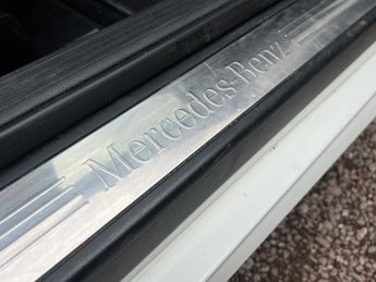 MERCEDES-BENZ E CLASS 3.0 E350 CDI V6 BlueEfficiency Sport