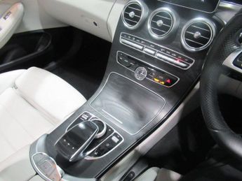 MERCEDES-BENZ C CLASS 2.1 C220d AMG Line (Premium Plus) Cabriolet G-Tronic+ Euro 6 (s/