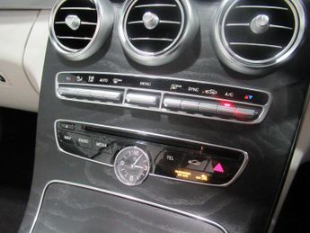 MERCEDES-BENZ C CLASS 2.1 C220d AMG Line (Premium Plus) Cabriolet G-Tronic+ Euro 6 (s/